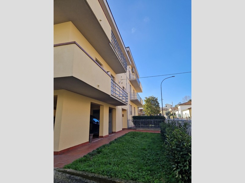 Quadrilocale in Vendita a Capannoli, 145'000€, 100 m²