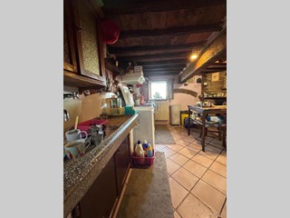 Appartamento in Vendita a Peccioli, 149'000€, 93 m²