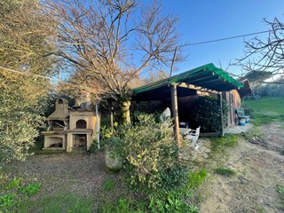 Terreno agricolo in Vendita a Casciana Terme Lari, zona Perignano, 68'000€, 12000 m²