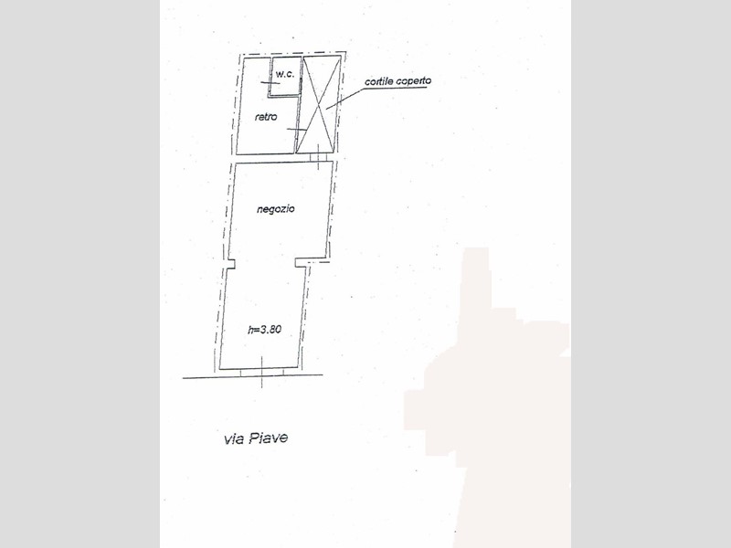 Immobile commerciale in Vendita a Siracusa, zona Borgata Riviera Stazione, 68'000&euro;, 65 m²
