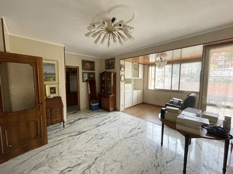 Appartamento in Vendita a Sanremo, 399'000€, 133 m²