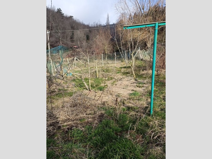 Appartamento in Vendita a Pontinvrea, zona Giovo Ligure, 60'000€, 70 m²