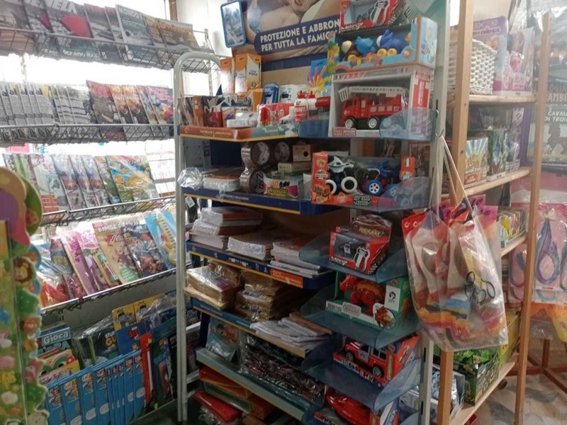 Attività commerciale in Vendita a Ameglia, zona Bocca di Magra, 130'000&euro;, 38 m²