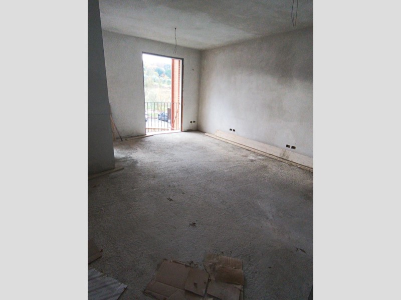 Casa Indipendente in Vendita a Murlo, zona Casciano, 235'000€, 100 m², con Box