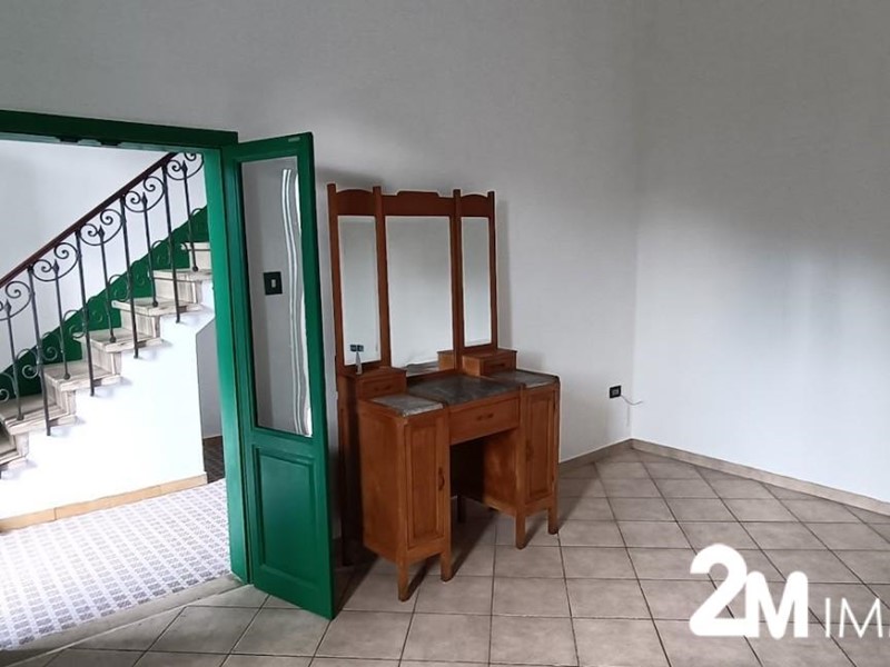Casa Indipendente in Vendita a San Giuliano Terme, zona Colognole, 300'000€, 130 m²