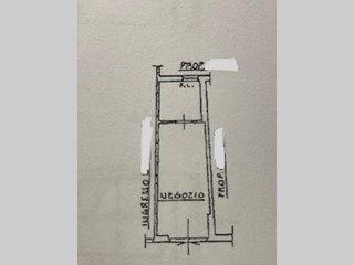 Immobile commerciale in Vendita a Castelfiorentino, 30'000€, 20 m²