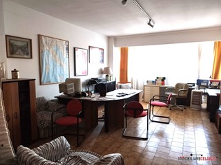 Ufficio in Vendita a Colle di Val D'Elsa, 30'000€, 35 m²