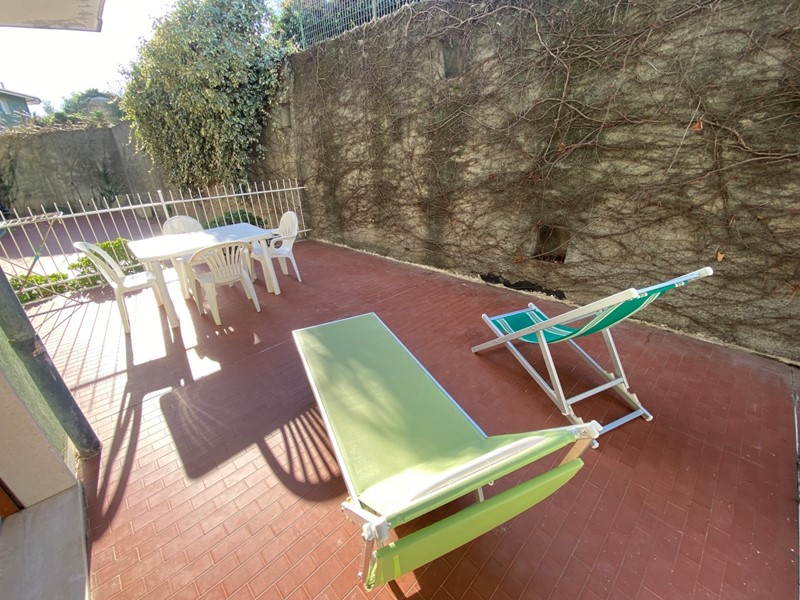 Appartamento in Affitto a San Bartolomeo al Mare, 570€, 
