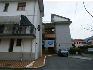 Quadrilocale in Vendita a Arcola, zona Romito Magra, 215'000€, 95 m²