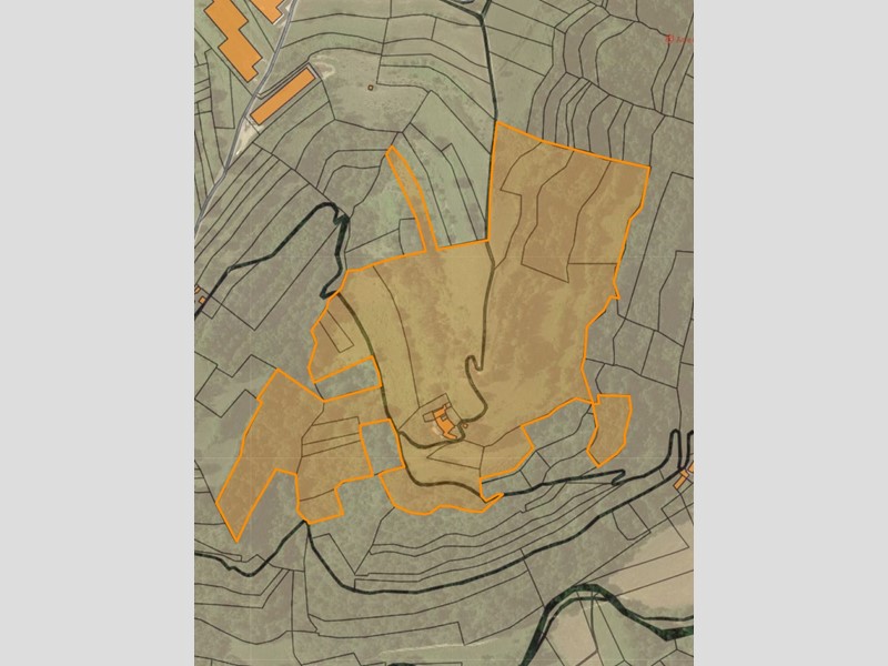 Terreno agricolo in Vendita a Marsaglia, 159'000€, 100000 m²