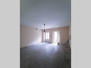 Appartamento in Vendita a Pontremoli, 35'000€, 100 m²