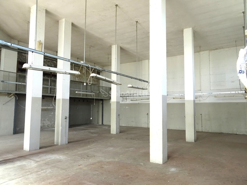 Capannone in Affitto a Castelleone di Suasa, 840€, 420 m²