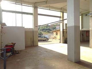 Capannone in Affitto a Castelleone di Suasa, 800€, 420 m²