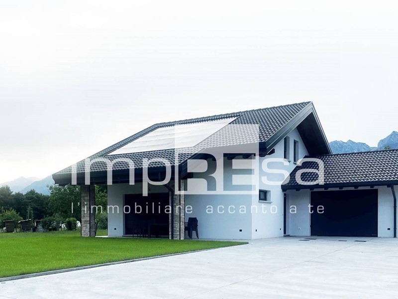 Villa in Vendita a Breda di Piave, zona Saletto, 400'000€, 163 m²