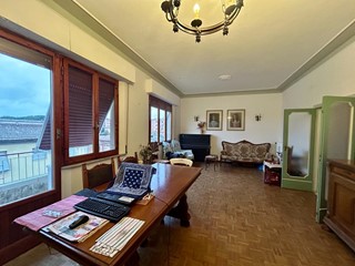 Appartamento in Vendita a Siena, 376'000€, 113 m²