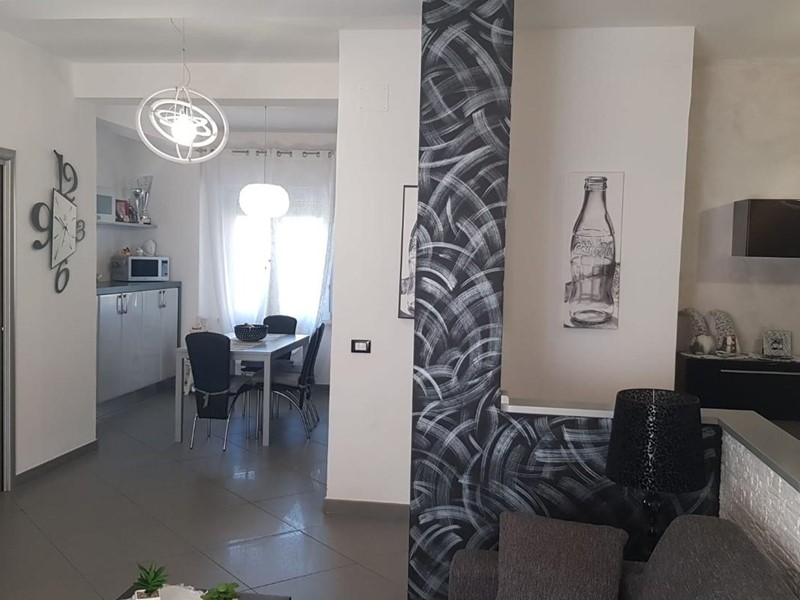 Quadrilocale in Vendita a Cecina, 215'000€, 123 m², arredato