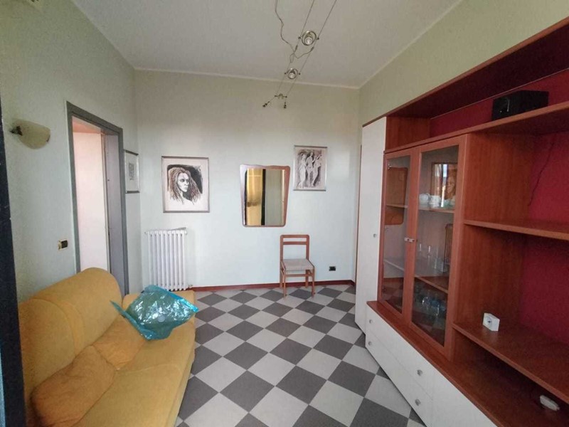 Trilocale in Vendita a Luni, zona Dogana, 120'000€, 60 m²