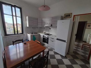 Trilocale in Vendita a Luni, zona Dogana, 120'000€, 60 m²