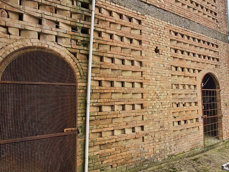 Casale in Vendita a Capannoli, 60'000€, 400 m²