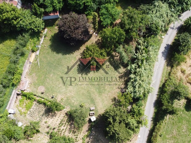 Terreno edificabile in Vendita a Pomarance, 50'000€, 1025 m²