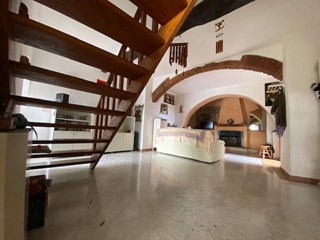 Villa bifamiliare in Vendita a Fosdinovo, 229'000€, 174 m², arredato