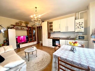 Bilocale in Vendita a Ameglia, 135'000&euro;, 45 m², arredato, con Box