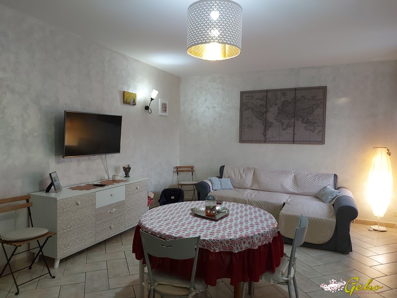 Quadrilocale in Vendita a Colle di Val D'Elsa, 145'000&euro;, 88 m²