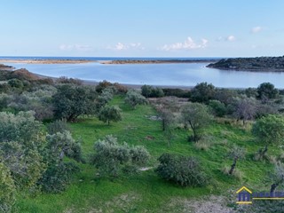 Terreno edificabile in Vendita a Noto, 95'000€, 11835 m²