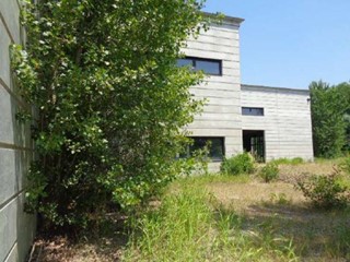 Capannone in Vendita a Parma, 2'600'000€, 8144 m²