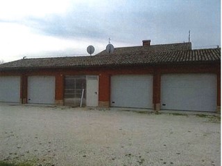 Casa Semi Indipendente in Vendita a Bertinoro, 1'173'628€, 1500 m²