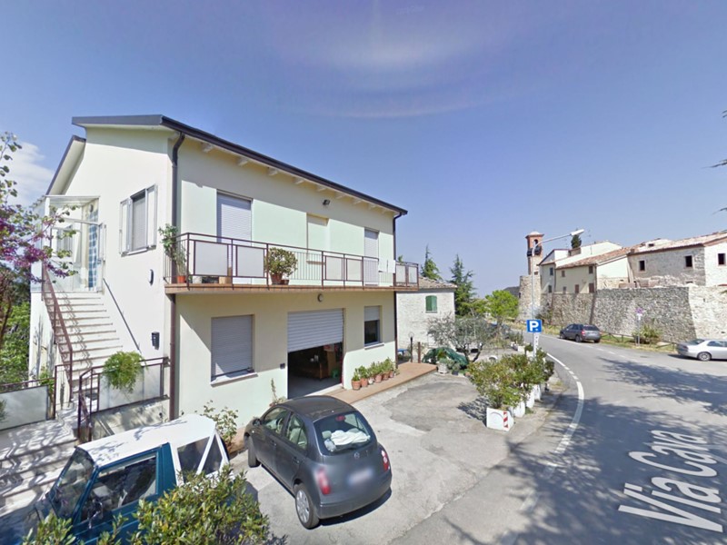 Casa Indipendente in Vendita a Montescudo Monte Colombo, 300'000€, 290 m²