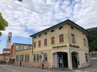 Appartamento in Vendita a Piovene Rocchette, 140'000€, 150 m²