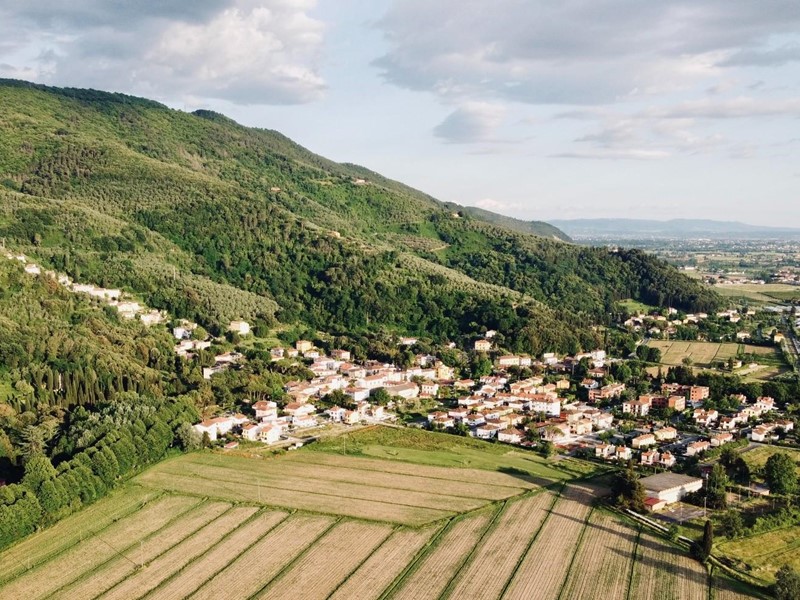 Terreno edificabile in Vendita a San Giuliano Terme, zona Molina di Quosa, 90'000€, 500 m²