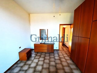 Trilocale in Vendita a Santo Stefano Ticino, 104'000€, 85 m²