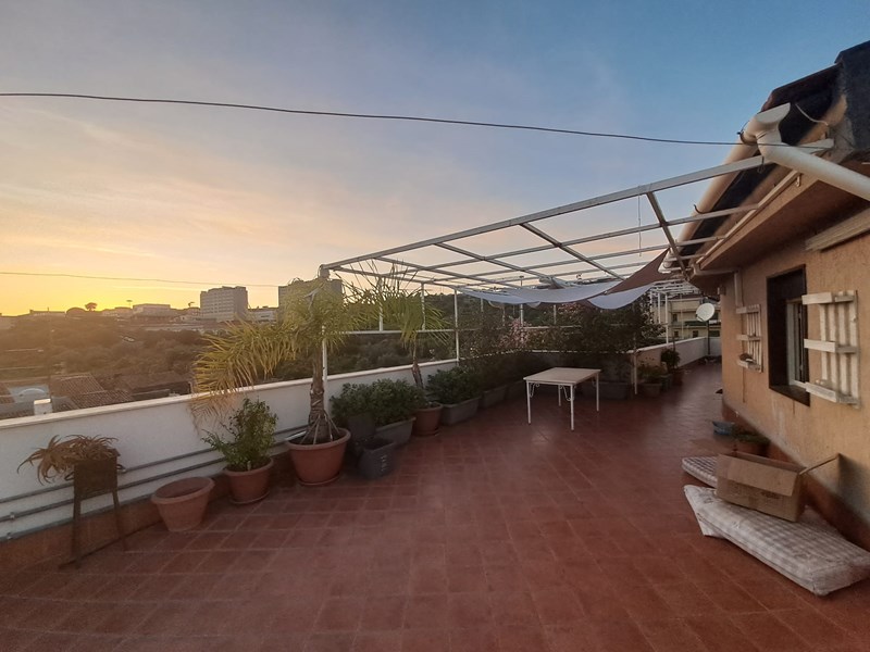Attico in Affitto a Aci Castello, zona Cannizzaro, 450€, 100 m², arredato