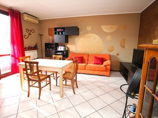 Bilocale in Vendita a Gorla Maggiore, 105'000€, 55 m²