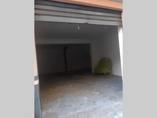 Magazzino in Affitto a Bagheria, zona CITTA' DI PALERMO, 300€, 65 m²