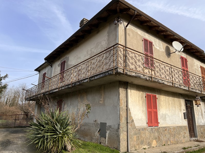 Casa Semi Indipendente in Vendita a Mulazzo, 95'000€, 155 m²