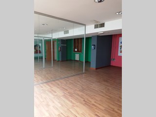 Ufficio in Affitto a Parma, zona Parma Centro, 3'200€, 290 m²