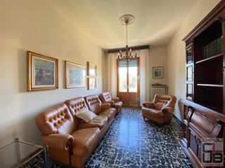 Quadrilocale in Vendita a Castelfiorentino, 149'000€, 85 m², arredato, con Box