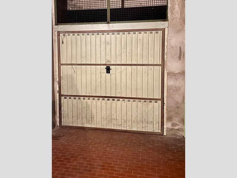 Box in Vendita a Pisa, 22'000€, 10 m², con Box