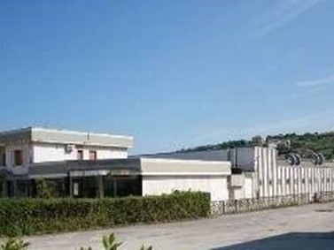 Capannone in Vendita a Tortoreto, zona Salino, 3085 m²