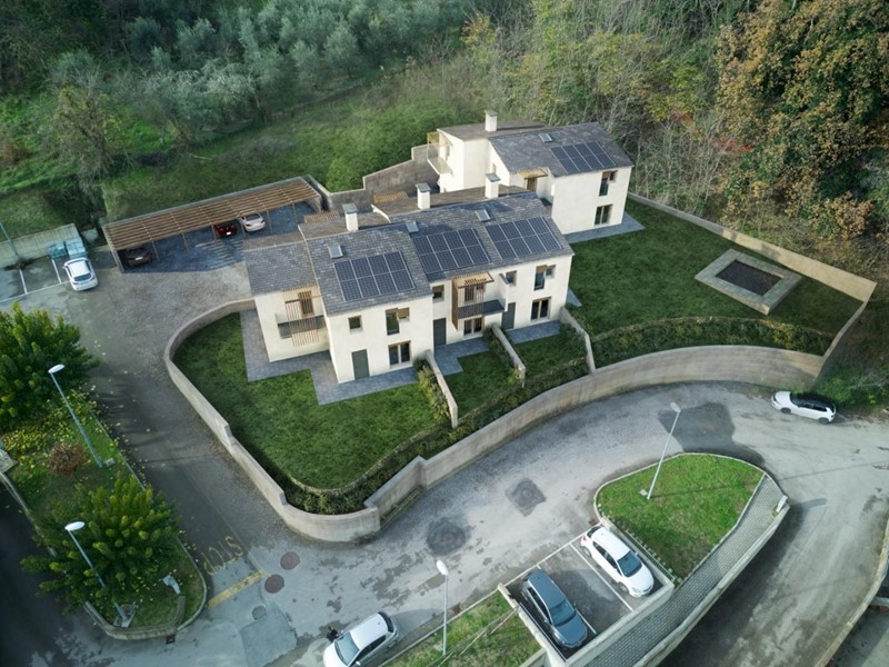 Casa Indipendente in Vendita a Monteriggioni, zona Uopini, 580'000€, 180 m², con Box