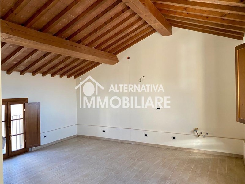 Attico in Vendita a San Giuliano Terme, zona Asciano, 160'000€, 60 m²