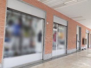 Negozio in Vendita a Carmagnola, 300'000€, 450 m²