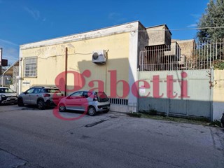 Casale in Affitto a Marcianise, 1'400€, 246 m²