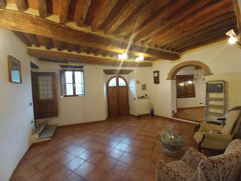 Casa di corte in Vendita a Calci, 275'000€, 224 m²
