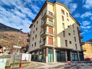 Trilocale in Vendita a Edolo, 105'000&euro;, 58 m²