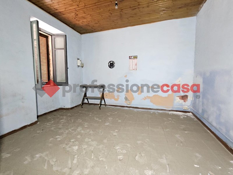 Bilocale in Vendita a Catania, 58'000&euro;, 80 m²