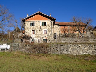 Casa Indipendente in Vendita a Mioglia, 155'000€, 150 m²